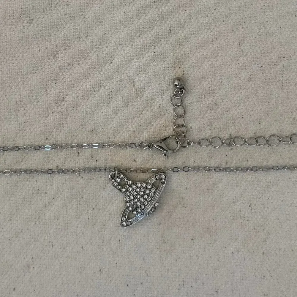 Y2k 2000s silver planet chain
